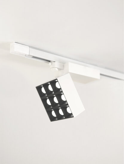 FOCO LED SONO 60W 30º TUYA 2.600K-4.000K PARA CARRIL TÉCNICO TRIFÁSICO
